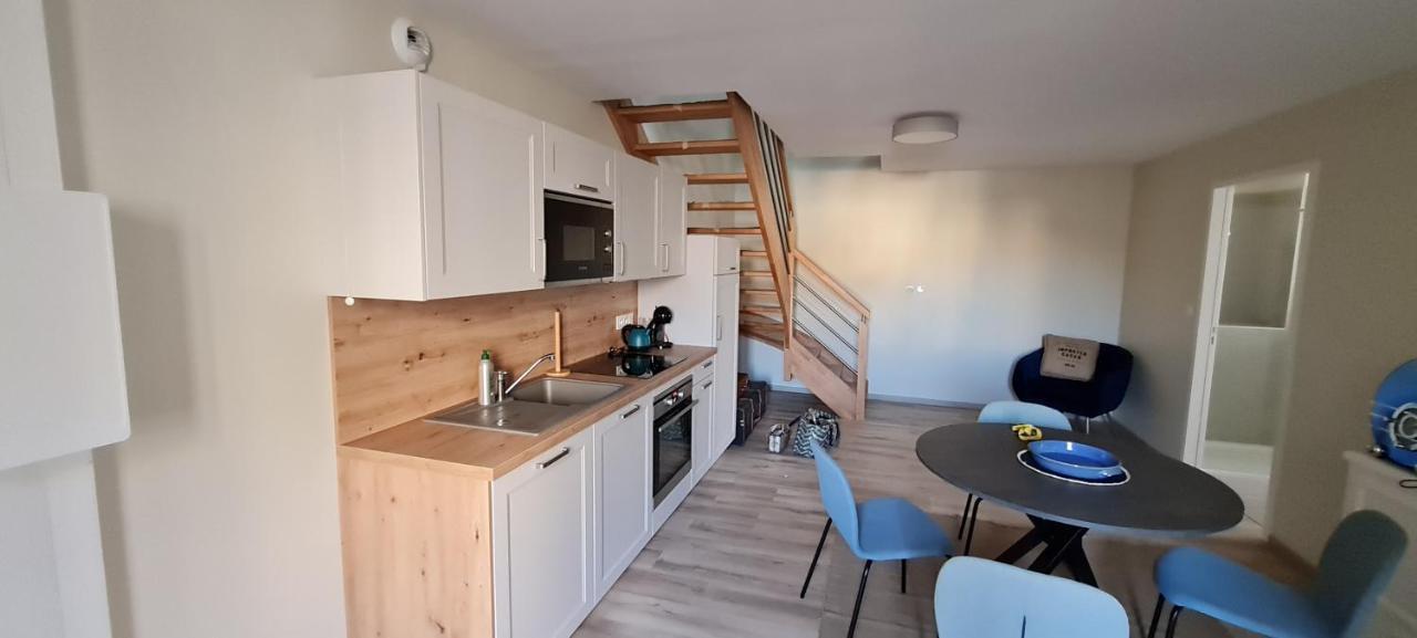 Les Coursives Appartements Mâcon Exterior photo